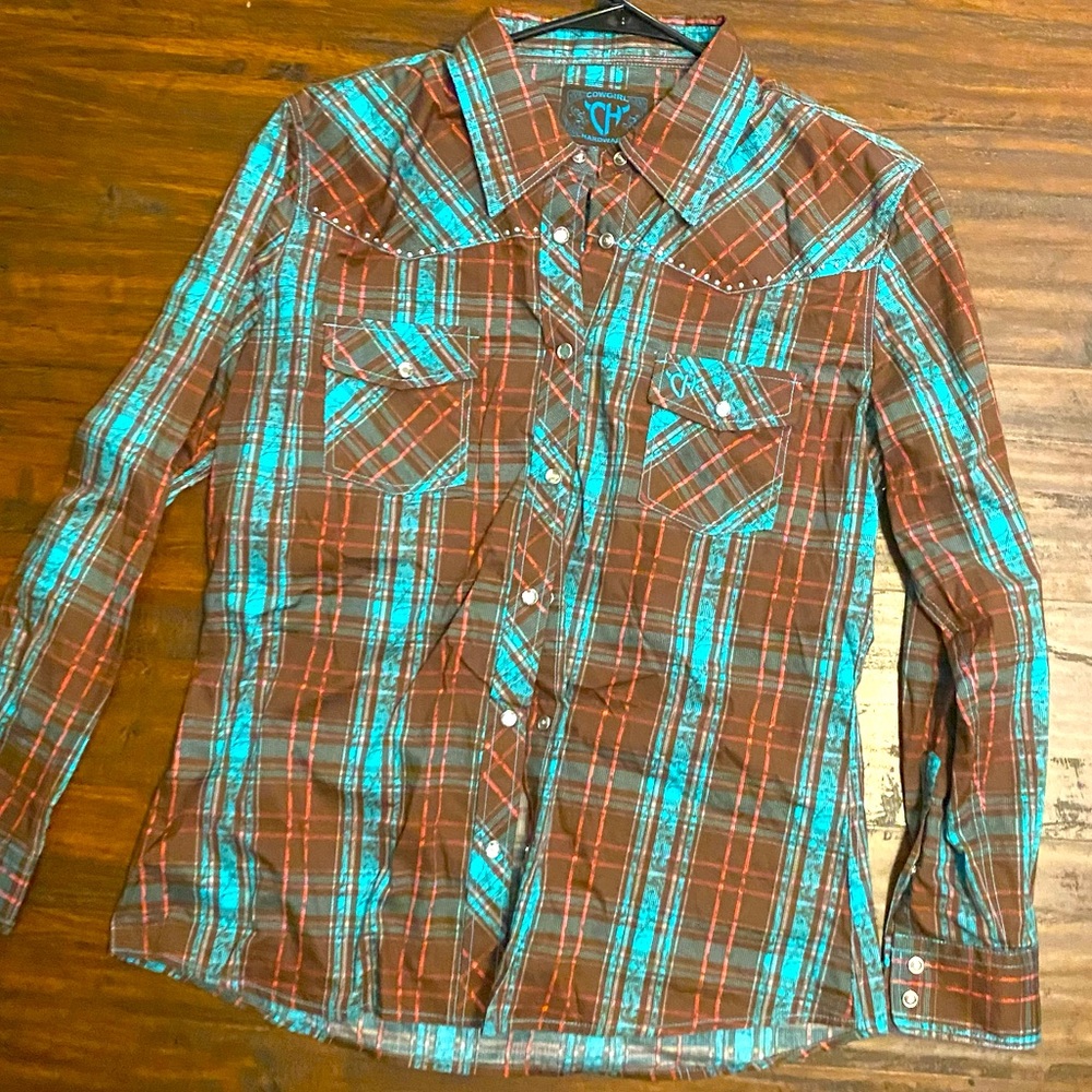 Women’s button up